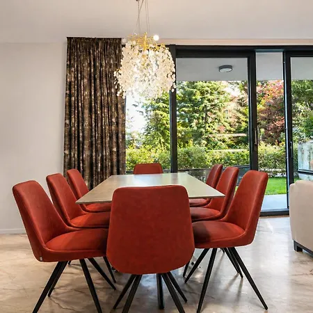 Апартамент Azur Panorama - Town House 6 *