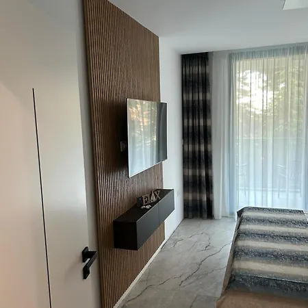 Azur Panorama - Town House 6 Апартамент